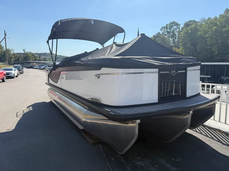 The Image of Harris Sunliner 230 2027 - 0