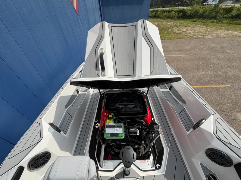 Slide: The Image of Nautique SKI NAUTIQUE 2027 - 20