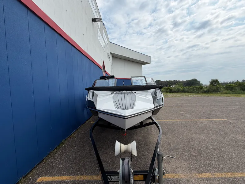 Slide: The Image of Nautique SKI NAUTIQUE 2027 - 2