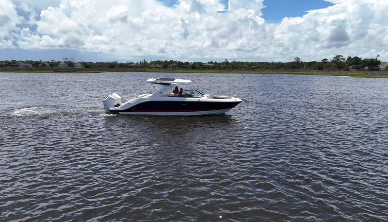 Slide: The Image of Sea Ray SLX 310 Outboard 2027 - 2