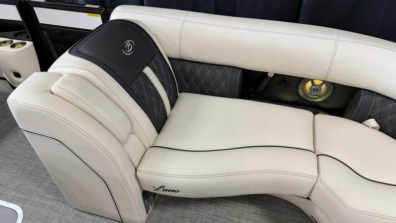 Slide: The Image of Barletta LUSSO23QCSS 2027 - 26