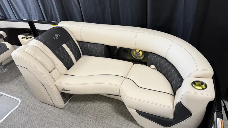 Slide: The Image of Barletta LUSSO23QCSS 2027 - 22