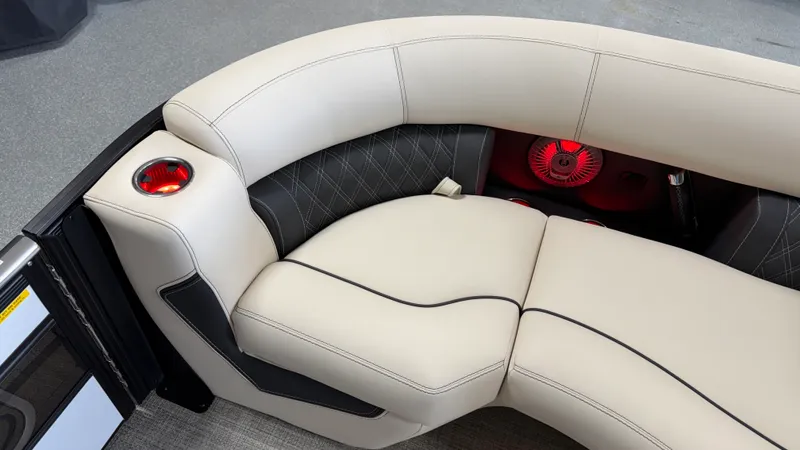 Slide: The Image of Barletta LUSSO23QCSS 2027 - 14