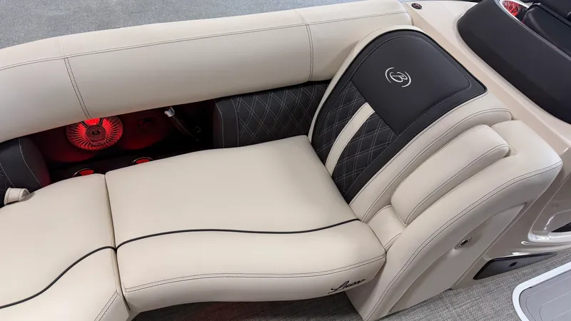 Slide: The Image of Barletta LUSSO23QCSS 2027 - 17