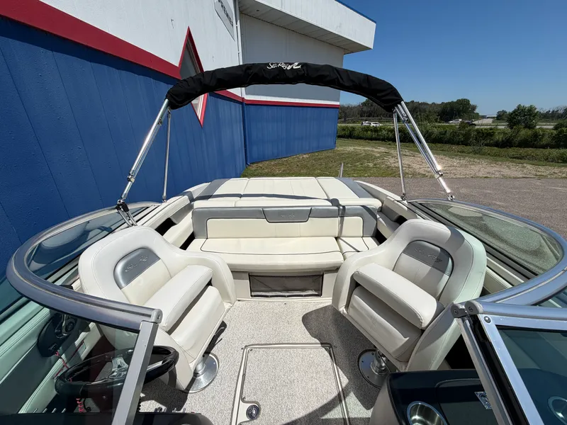 Slide: The Image of Sea Ray 210 SELECT 2010 - 28