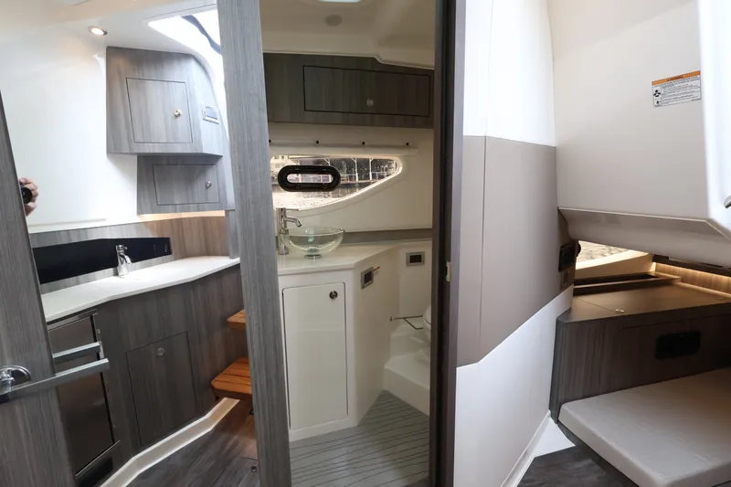 Slide: The Image of Sea Ray Sundancer 370 Outboard 2026 - 52