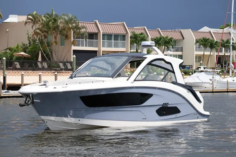 Slide: The Image of Sea Ray Sundancer 370 Outboard 2026 - 1