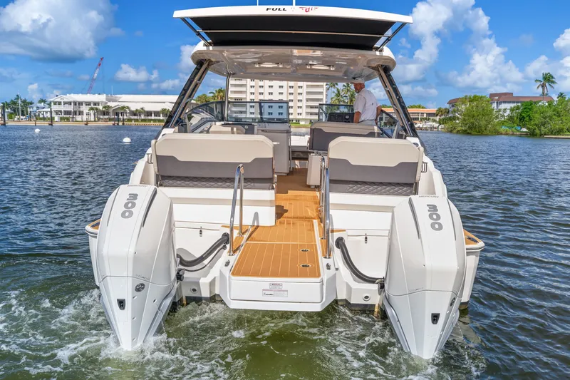 Slide: The Image of Aquila 32 Sport 2023 - 3
