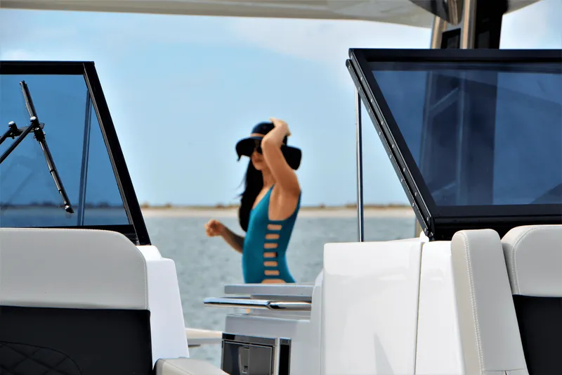 Slide: The Image of Aquila 32 Sport 2023 - 24