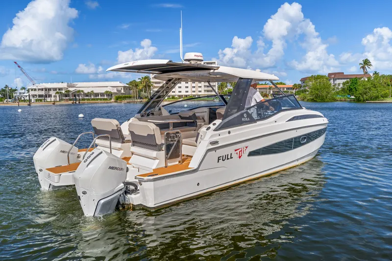Slide: The Image of Aquila 32 Sport 2023 - 1