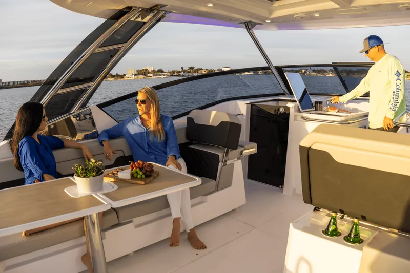 Slide: The Image of Aquila 32 Sport 2023 - 22