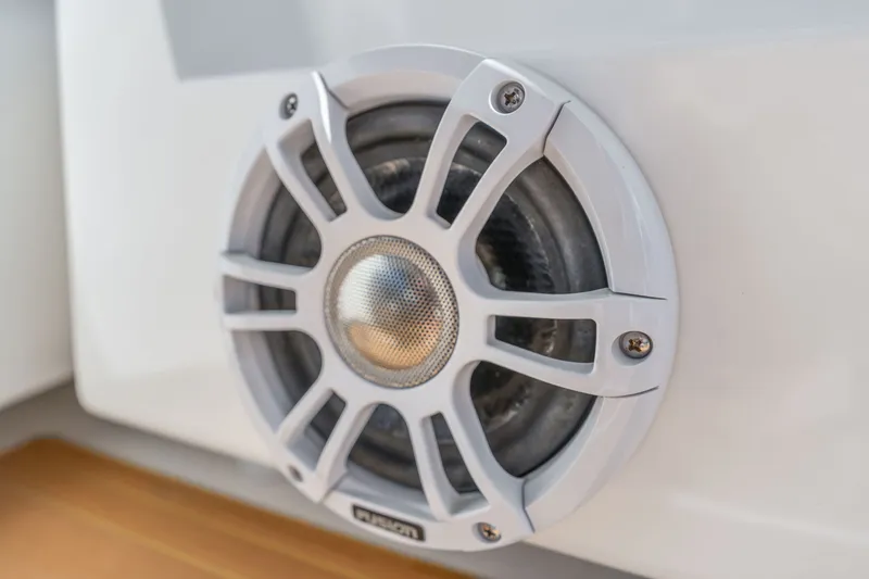 Slide: The Image of Aquila 32 Sport 2023 - 41