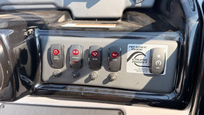 Slide: The Image of Yamaha SX195 2024 - 31