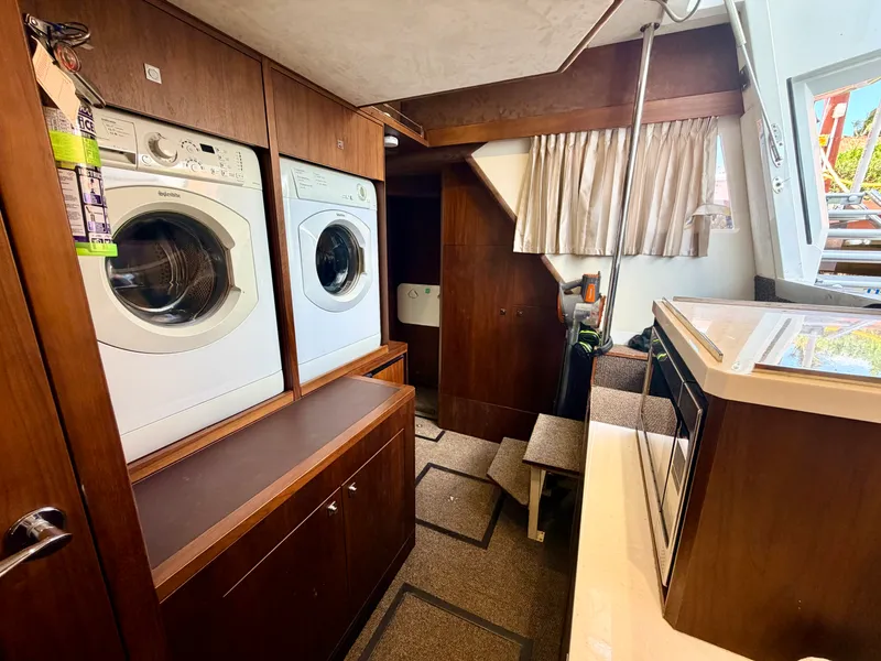 Slide: The Image of Galeon 640 FLY BRIDGE 2019 - 40