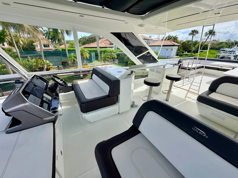 Slide: The Image of Galeon 640 FLY BRIDGE 2019 - 44