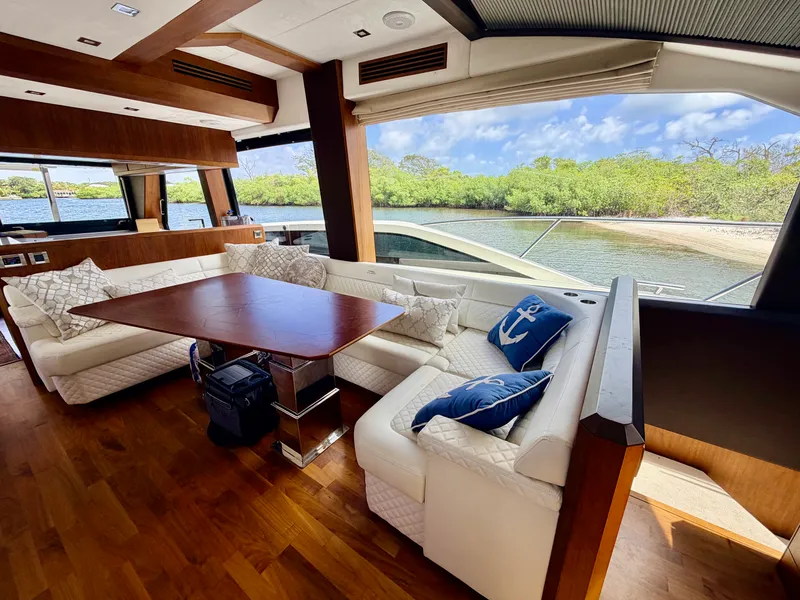 Slide: The Image of Galeon 640 FLY BRIDGE 2019 - 15
