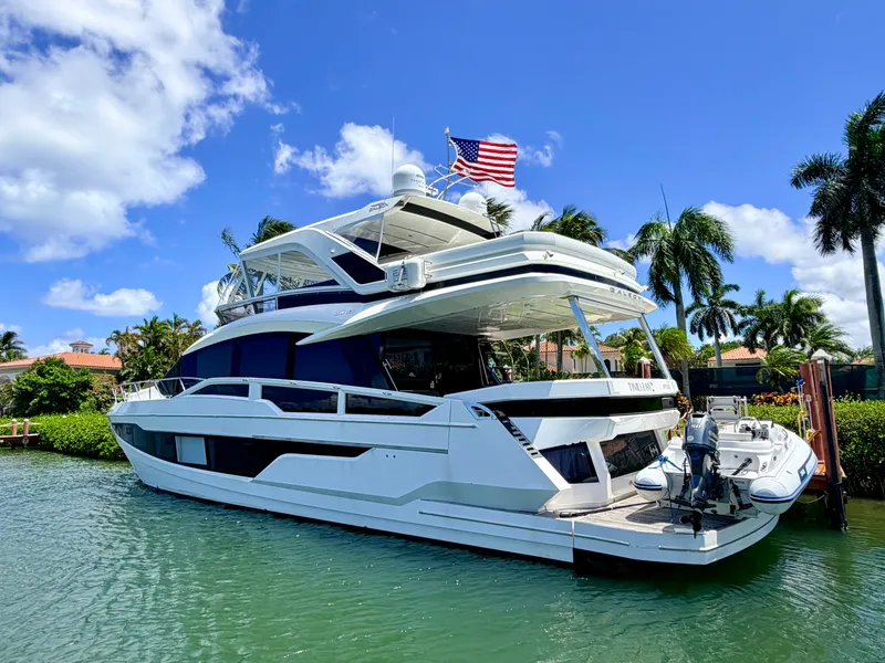 Slide: The Image of Galeon 640 FLY BRIDGE 2019 - 54