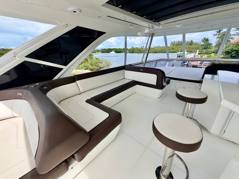 Slide: The Image of Galeon 640 FLY BRIDGE 2019 - 38