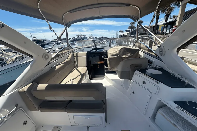 Slide: The Image of Regal 30 EXPRESS 2015 - 15