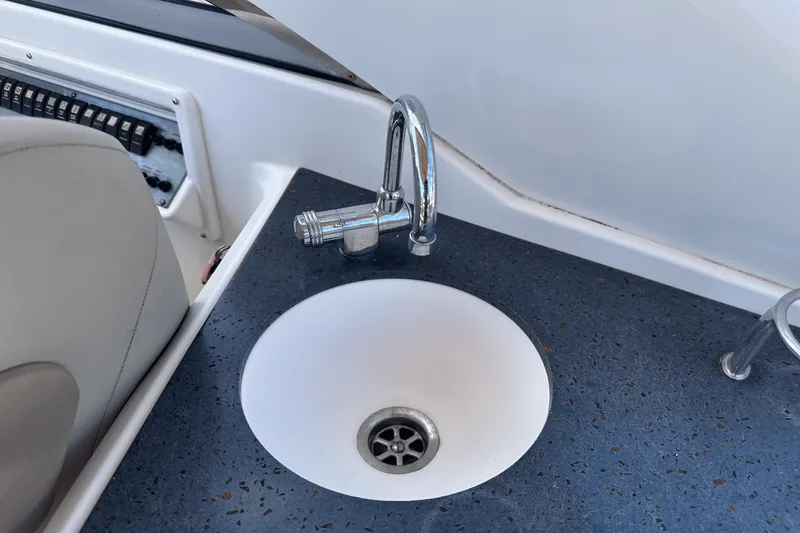 Slide: The Image of Regal 30 EXPRESS 2015 - 22