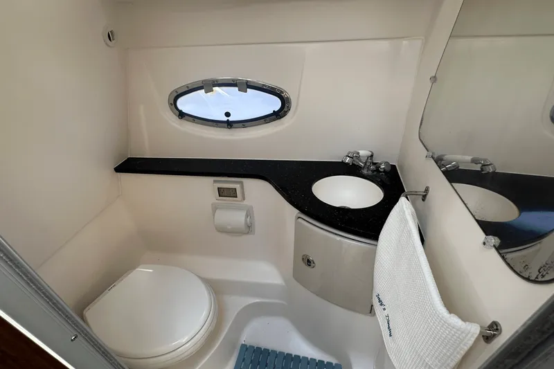 Slide: The Image of Regal 30 EXPRESS 2015 - 42