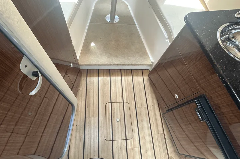 Slide: The Image of Regal 30 EXPRESS 2015 - 44