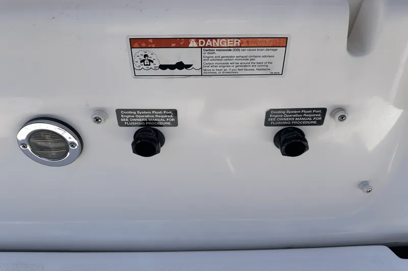 Slide: The Image of Regal 30 EXPRESS 2015 - 49