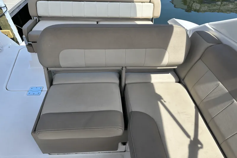 Slide: The Image of Regal 30 EXPRESS 2015 - 65