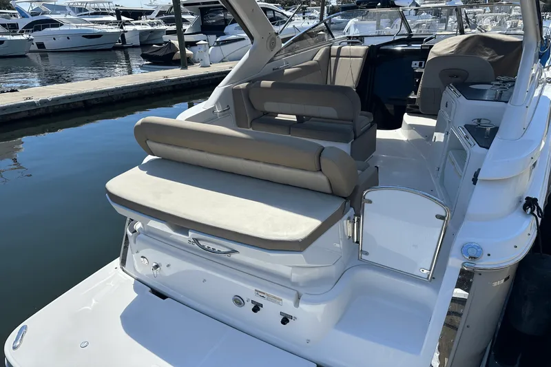 Slide: The Image of Regal 30 EXPRESS 2015 - 7