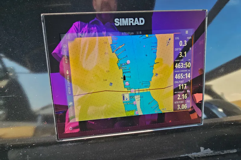 Slide: The Image of Sea Ray 290SD OB 2019 - 8