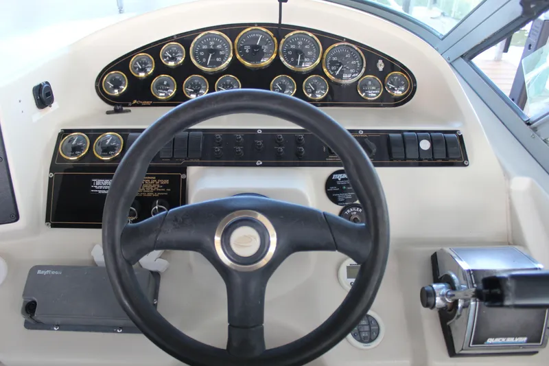 Slide: The Image of Cruisers 3075 Rogue 1999 - 12