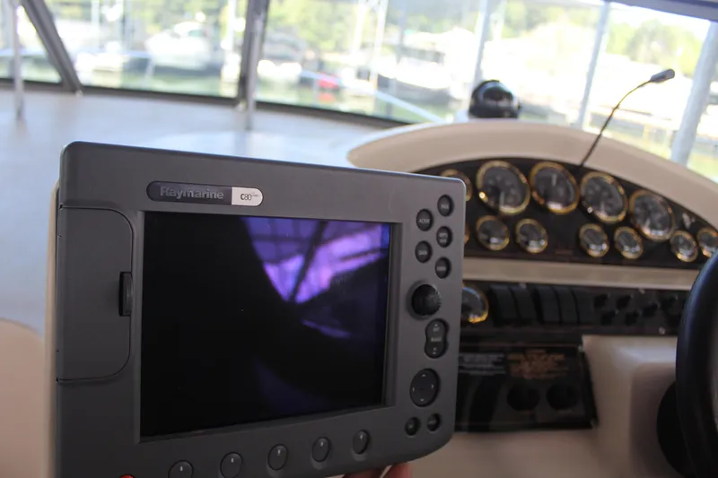 Slide: The Image of Cruisers Yachts 3075 Rogue 1999 - 36