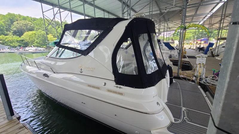 Slide: The Image of Cruisers Yachts 3075 Rogue 1999 - 48