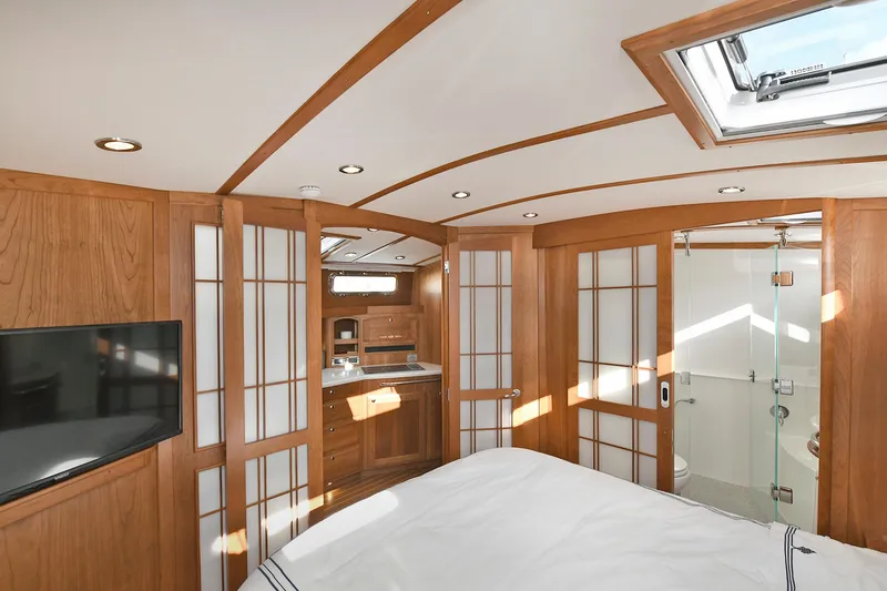 Slide: The Image of Sabre 48 Salon Express 2021 - 95