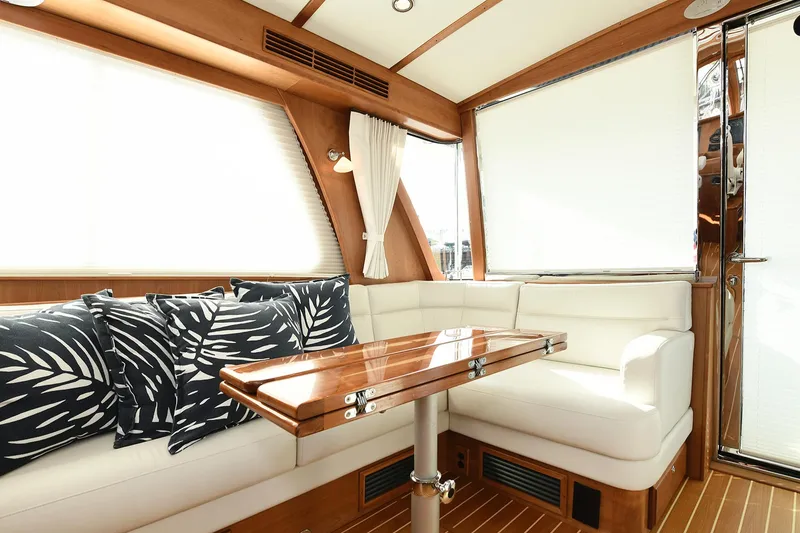 Slide: The Image of Sabre 48 Salon Express 2021 - 54