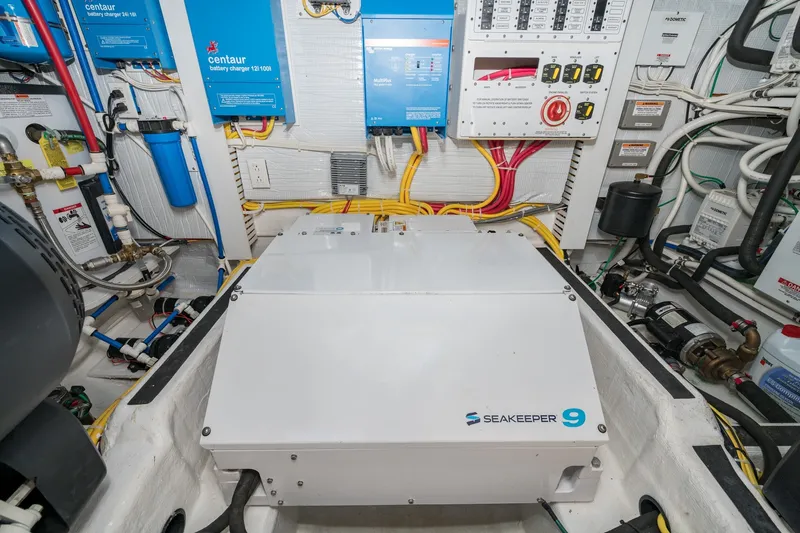 Slide: The Image of Sabre 48 Salon Express 2021 - 60