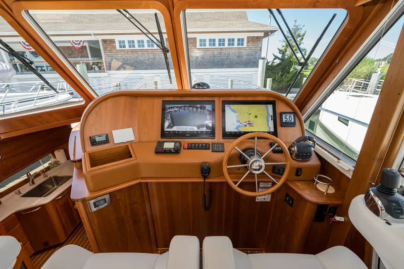 Slide: The Image of Sabre 48 Salon Express 2021 - 38