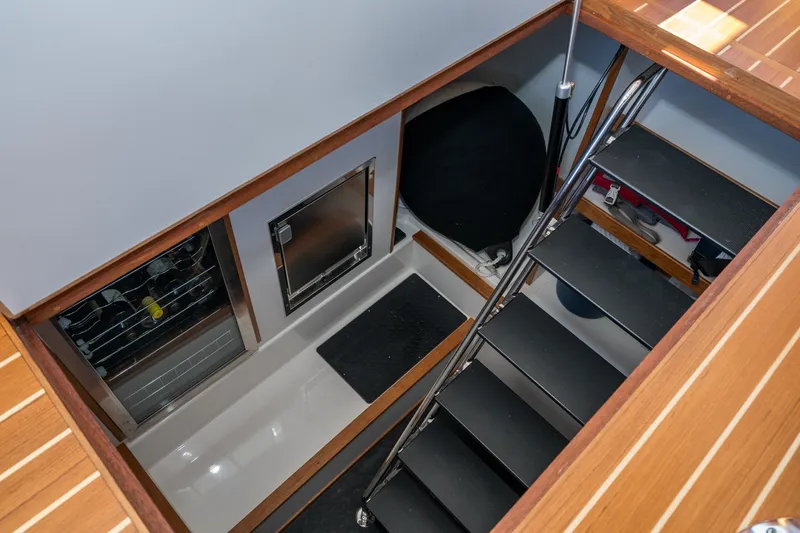 Slide: The Image of Sabre 48 Salon Express 2021 - 55