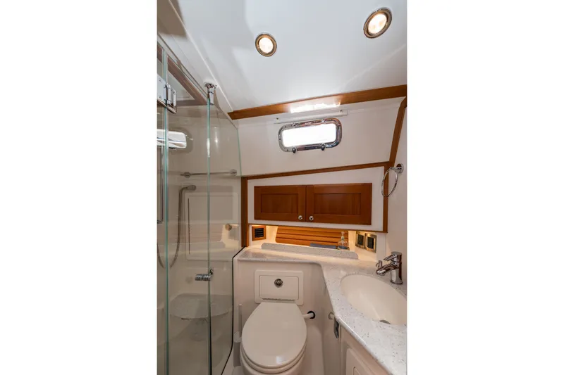 Slide: The Image of Sabre 48 Salon Express 2021 - 28