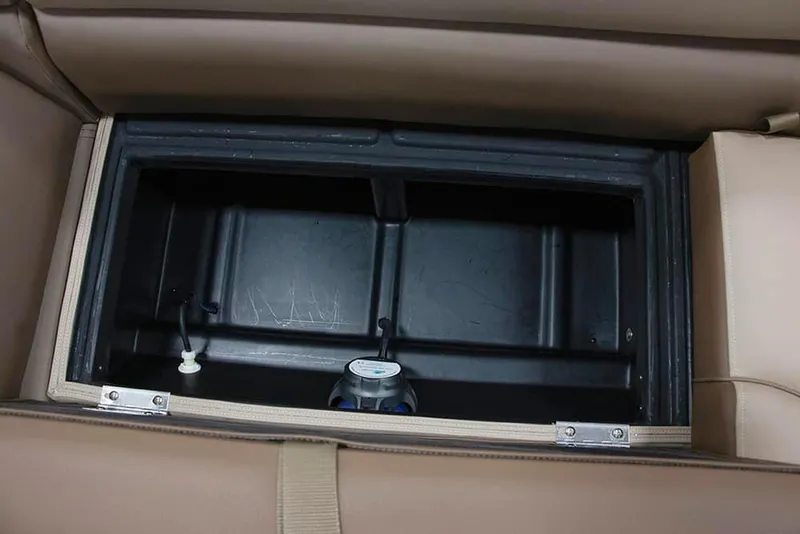 Slide: The Image of Storage compartment of 2022 Veranda VR25RC pontoon boat. - 9