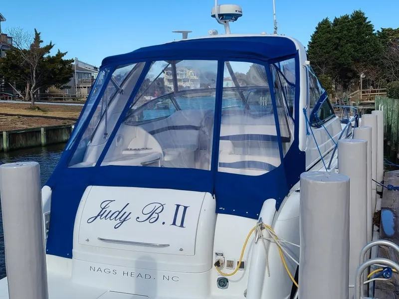 Slide: The Image of Formula 34 Performance Cruiser 2004 - 4