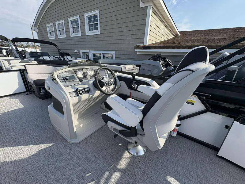 Slide: The Image of Avalon 2385 LSZ VRB 2026 - 16