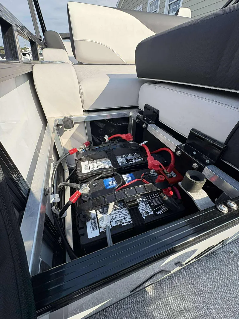 The Image of Avalon 2385 LSZ VRB 2026 - 0