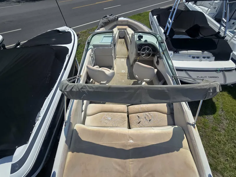 Slide: The Image of Crownline Boats 266 2003 - 4