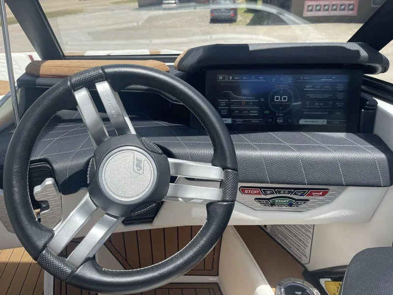 Slide: The Image of Nautique Super Air Nautique G23 2021 - 13