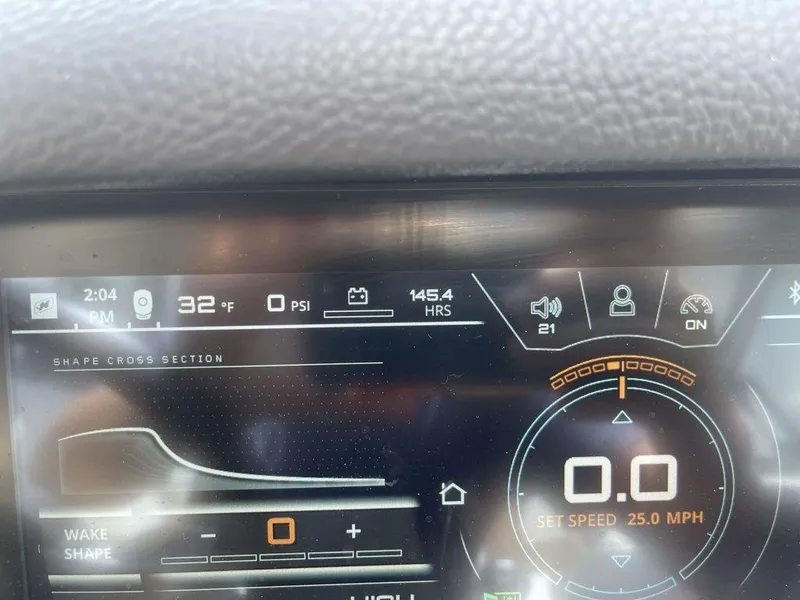 Slide: The Image of Nautique Super Air Nautique G23 2021 - 14