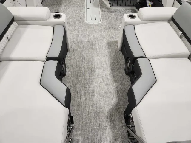 Slide: The Image of Avalon 2385 25 Catalina QLS 2026 - 11