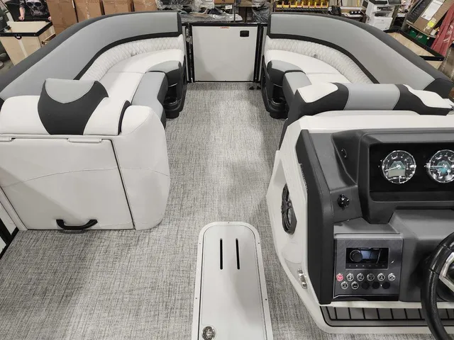 Slide: The Image of Avalon 2385 25 Catalina QLS 2026 - 15