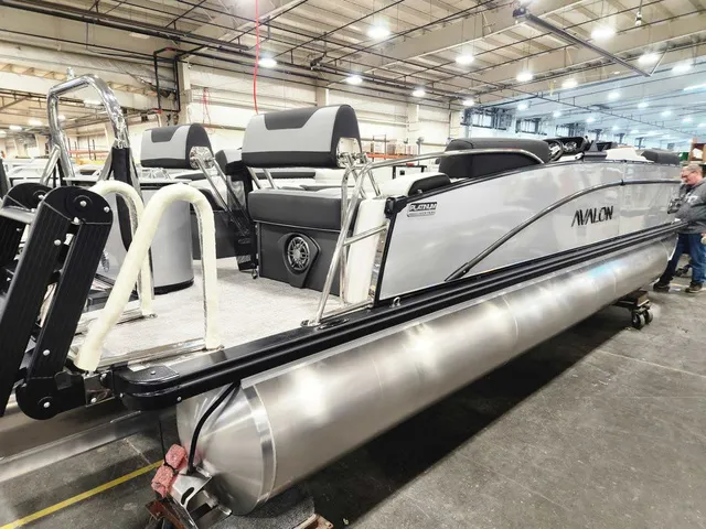 Slide: The Image of Avalon 2385 25 Catalina QLS 2026 - 5