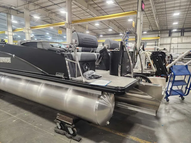 Slide: The Image of Avalon 2385 25 Catalina QLS 2026 - 5